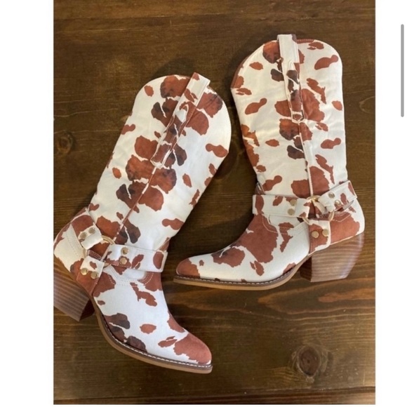 A Rider Girl Shoes - NIB! Rider Brown White Cow Print Tall Heeled Cowgirl Western Boots